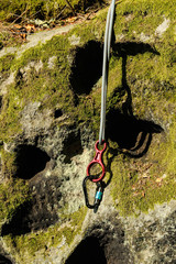 Klettererausrüstung, Abseilachter, Karabiner, Seil, Helm