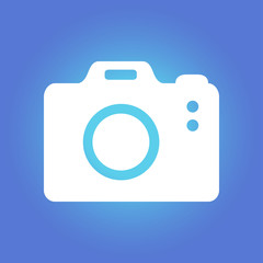 Photo camera symbol. DSLR camera sign icon. Digital camera. Flat design style. 