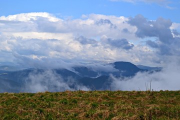 Górska polana po deszczu,  Wielka Fatra, Słowacja