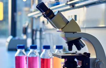 Modern research microscope