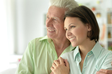 Obraz premium Elderly father with an adult daughter