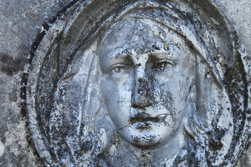 Fototapeta na wymiar Virgin Mary (ancient statue)