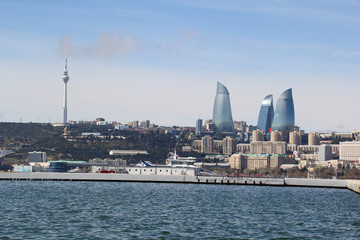 Fototapeta na wymiar Kontraste in Baku