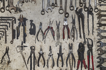 Ancient shelf of pliers