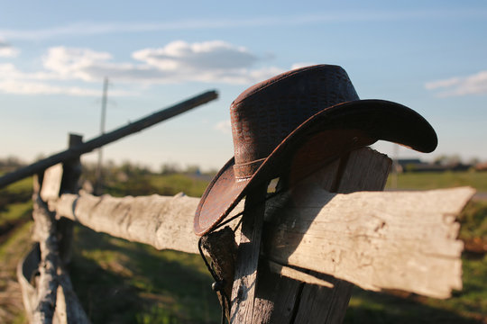 Cowboy Hat Fence