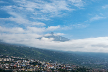 Blich über das Orotava Tal auf den Teide
