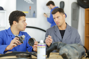 Teacher advising engineering student