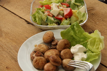 Champignon auf Teller