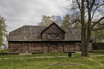 Obraz premium Rural, traditional wooden house in Poland.