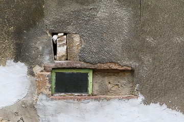 Bilder und Videos suchen: kellerfenster