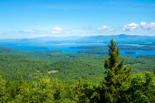 Idyllic Lake Winnipesaukee, Maine, USA