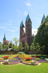 Bad Homburg vor der H&ouml;he, Blick aus dem Schlosspark auf die Erl&ouml;serkirche