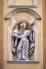 Obraz premium St Martin's Church architectural details in Warsaw Old Town Poland