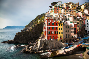 Fototapeta na wymiar picturesque town of Riomaggiore in Cinque Terre National park, Liguria region, Italy