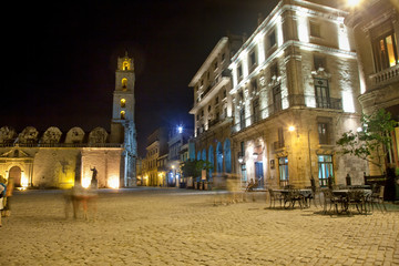 Fototapeta na wymiar Plaza de San Francisco, Havana, Cuba at Night