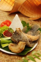 fried indonesia Fish 