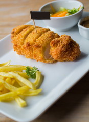 Cordon bleu with fries