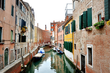 Fototapeta na wymiar Picturesque canal in Venice, Italy