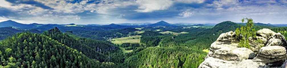 Fototapeta na wymiar The landscape of Czech Switzerland