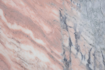 glatter Marmor mit Muster in rot weiß und grau