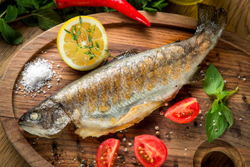 Dorado fish with boiled cauliflower.