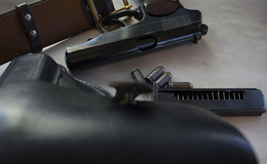 Fototapeta premium rosyjski pistolet czarny pistolet