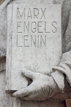 Marx Engels Lenin