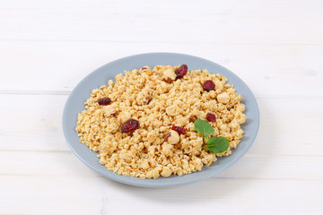 granola with hazelnuts and cranberries