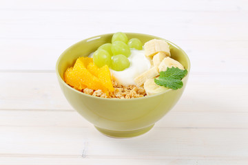 muesli with yogurt and fresh fruit