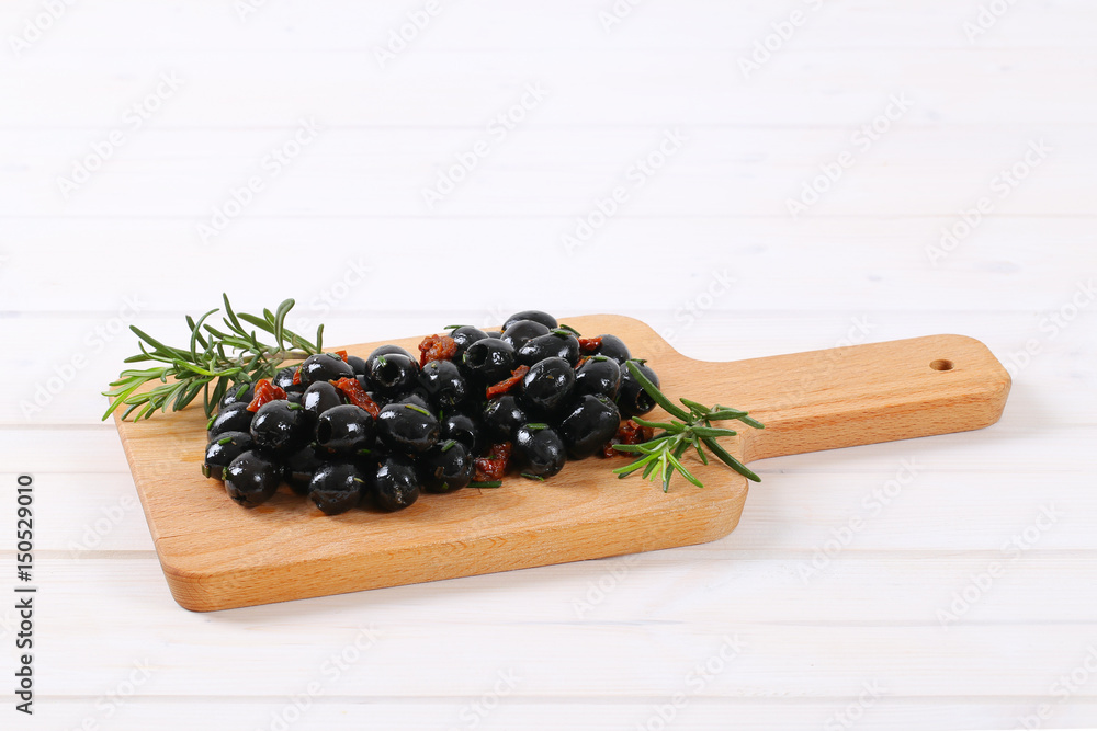 Wall mural black olives with dried tomatoes