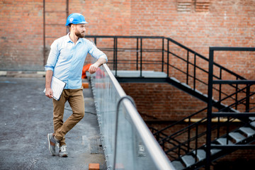 Foreman on the structure