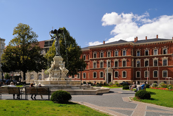 Obraz premium Postamt, Brunnen Muschelminna, Görlitz, Sachsen, Deutschland