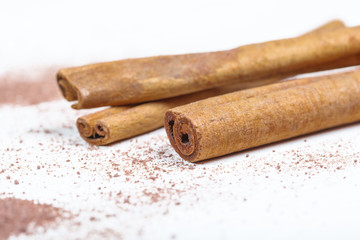 Cinnamon sticks and cocoa powder