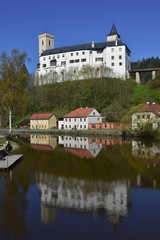 Fototapeta na wymiar castle Rozmberk in Czech republic