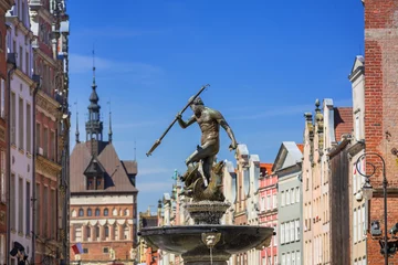 Papier Peint photo autocollant Fontaine Fountain of the Neptune in old town of Gdansk, Poland