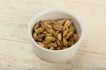 Dry cardamom seeds