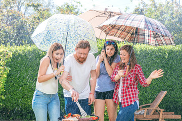  Grillen beim Regen (wetter)