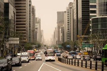 Korea's Gangnam Bangbang crossroads swept up by fine dust