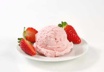 scoop of ice cream and strawberries