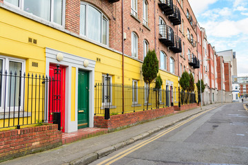 Fototapeta premium traditional english lined houses