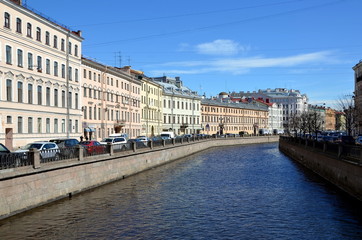 Fototapeta premium Embankment of the Griboedov Canal, St. Petersburg