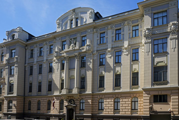 Riga, Vilandes 1, a house in the style of decorative Art Nouveau