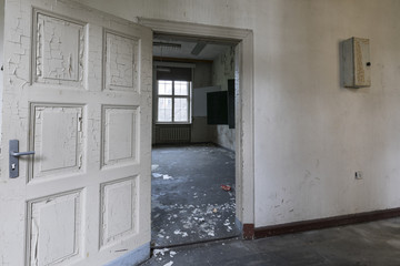 Alte verlassene Schule