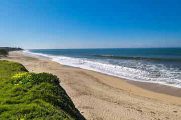 Overview of Pacific Ocean Coastline at Half Moon Bay, California, North America, USA