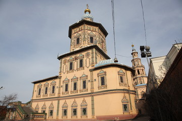 Fototapeta na wymiar Saints Peter and Paul Cathedral in Kazan, Tatarstan, Russian Federation 