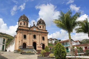 Fototapeta na wymiar Parque principal. Concepción, Antioquia, Colombia. 