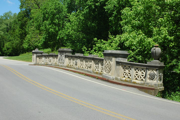 THE CROSSING OF BEAR GRASS CREEK