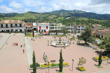 Parque de la Independencia. Abejorral, Antioquia, Colombia. 