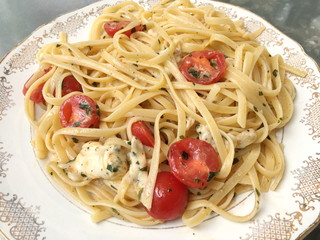 linguines au basilic et mozzarella