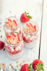 Yoghurt with strawberries